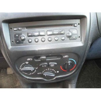 peugeot 206 berlina del año 2002