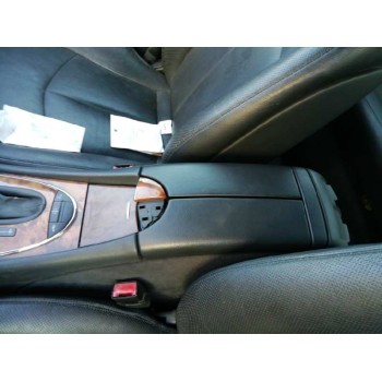 mercedes-benz clase e (w211) berlina del año 2005