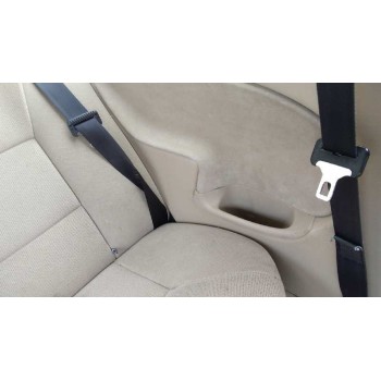 saab 9-3 berlina del año 2001