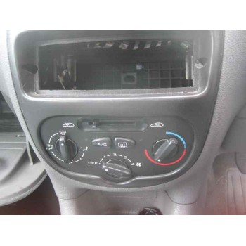 peugeot 206 berlina del año 2001