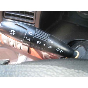 daewoo nubira berlina del año 2000