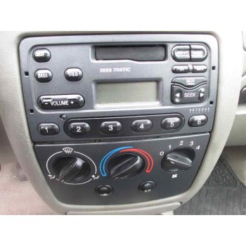 ford fiesta berlina del año 1997