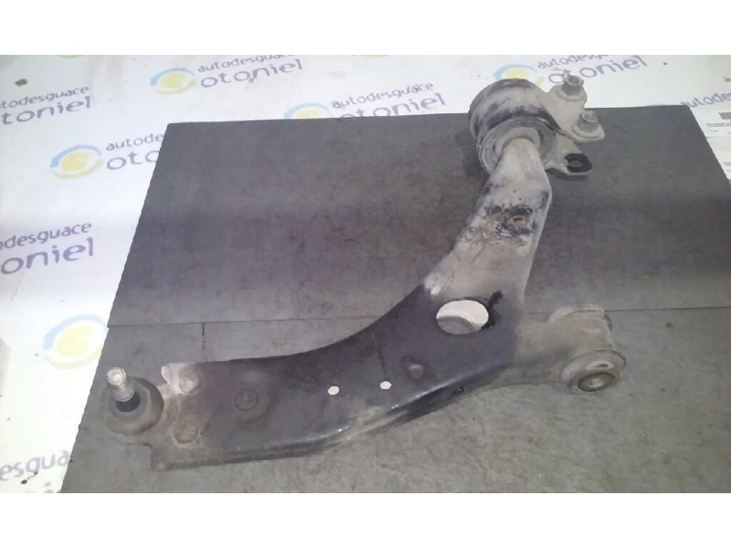 Recambio de brazo suspension inferior delantero derecho para ford focus berlina (cap) ambiente (d) referencia OEM IAM   