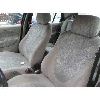 ford fiesta berlina del año 1997