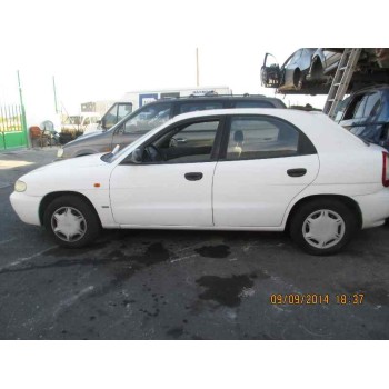 daewoo nubira berlina del año 1999