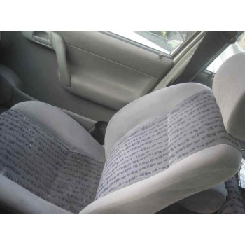 skoda felicia berlina ( 791) del año 1999