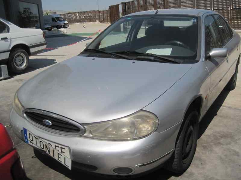 ford mondeo berlina (gd) del año 1999