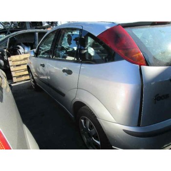 ford focus berlina (cak) del año 2004