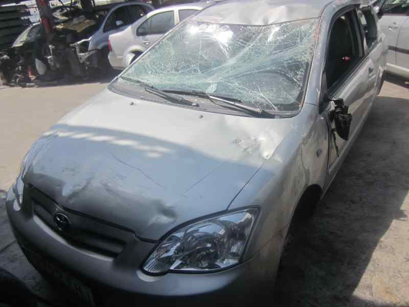 toyota corolla (e12) del año 2004