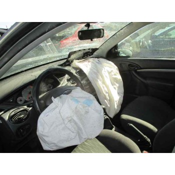 ford focus berlina (cak) del año 2004