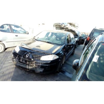 renault megane ii classic berlina del año 2004