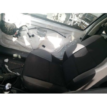 peugeot 207 del año 2007