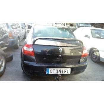 renault megane ii classic berlina del año 2004