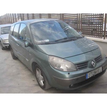 renault grand scenic del año 2004
