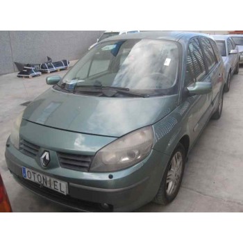 renault grand scenic del año 2004