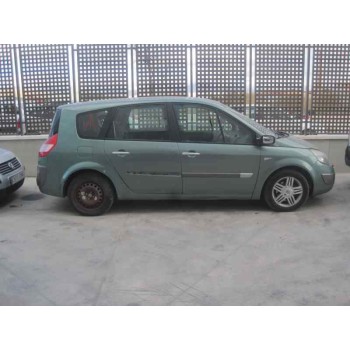 renault grand scenic del año 2004