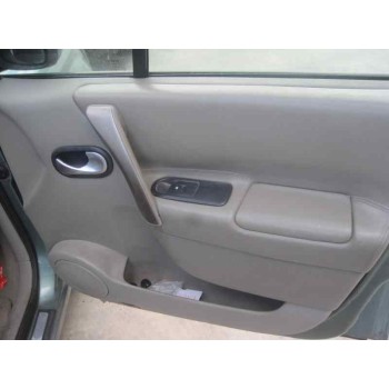 renault grand scenic del año 2004