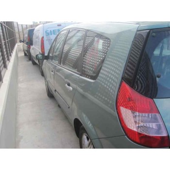 renault grand scenic del año 2004