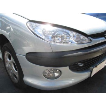 peugeot 206 berlina del año 2001