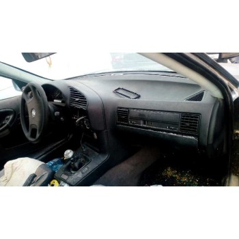 bmw serie 3 berlina (e36) del año 1993