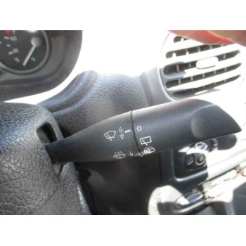 peugeot 206 berlina del año 2001