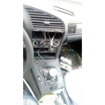 bmw serie 3 berlina (e36) del año 1993