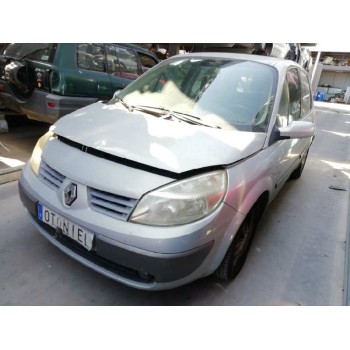 renault scenic ii del año 2004