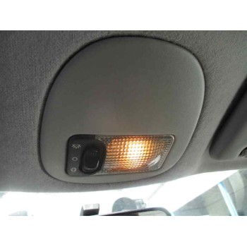 peugeot 206 berlina del año 2001