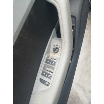 audi a4 berlina (8w2) del año 2016