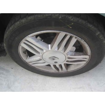 renault grand scenic del año 2004