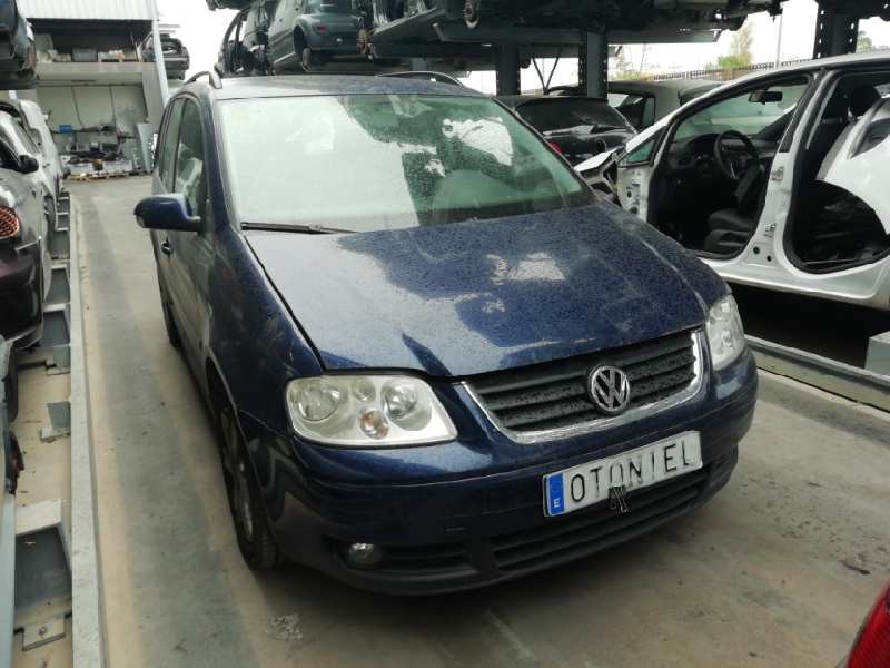 VOLKSWAGEN TOURAN (1T1)