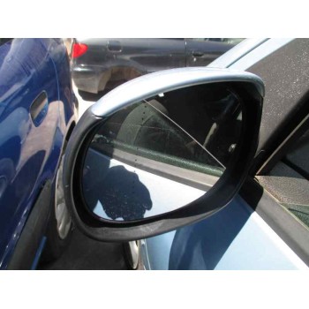 peugeot 206 berlina del año 2001