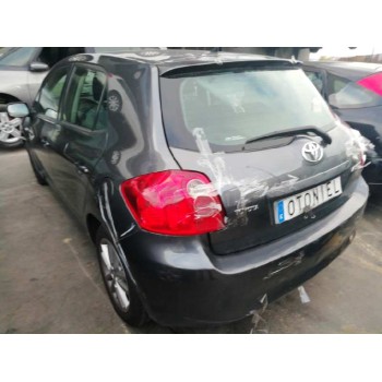 toyota auris del año 2009