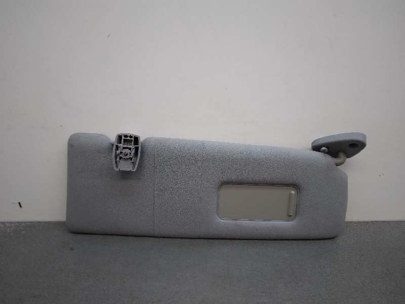 Recambio de parasol derecho para bmw serie 1 berlina (e81/e87) 118d referencia OEM IAM 71205609  