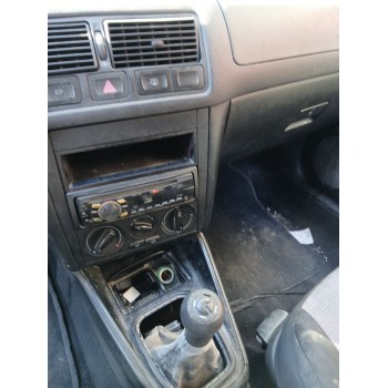 volkswagen golf iv (1j1) del año 2002