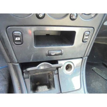 citroën xsara berlina del año 2004