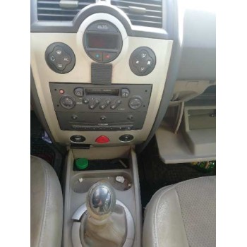 renault megane ii classic berlina del año 2003