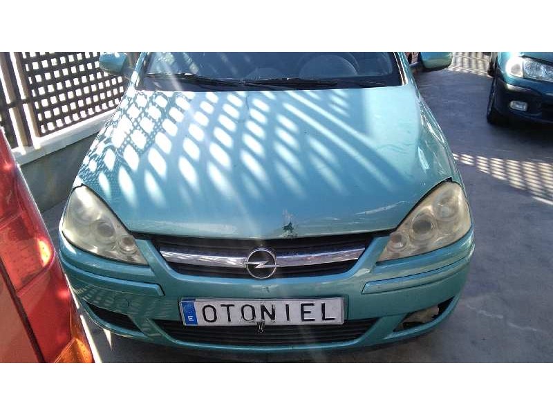 opel corsa c del año 2003