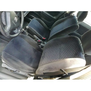 opel astra g berlina del año 2001