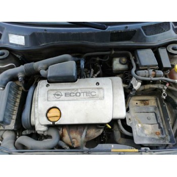 opel astra g berlina del año 2001