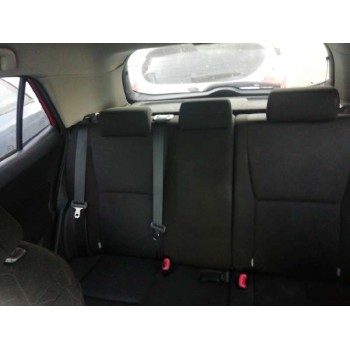 toyota auris del año 2008