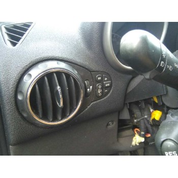 alfa romeo 147 (190) del año 2002