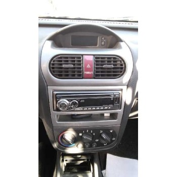 opel corsa c del año 2003