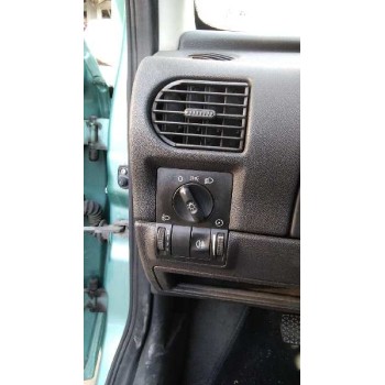 opel corsa c del año 2003