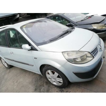 renault megane grand scenic ii del año 2004