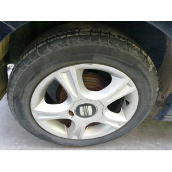 seat ibiza (6l1) del año 2002