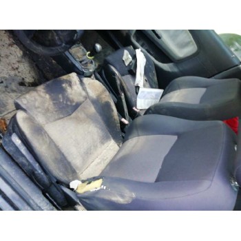 seat ibiza (6l1) del año 2002