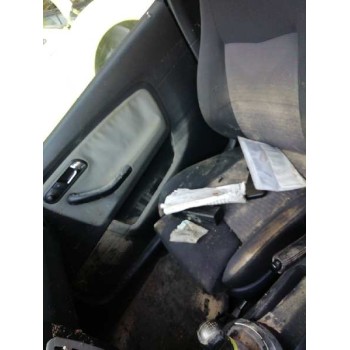 seat ibiza (6l1) del año 2002