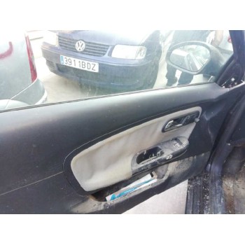 seat ibiza (6l1) del año 2002