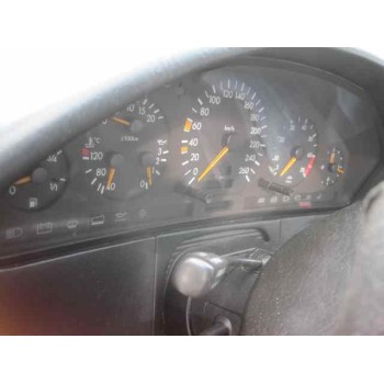 mercedes-benz clase s (w140) berlina del año 1993